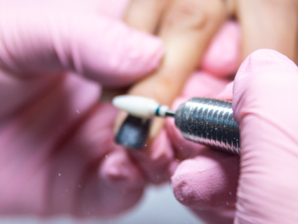 Remplissage – Préserver la Beauté &amp; la Solidité de Vos Ongles